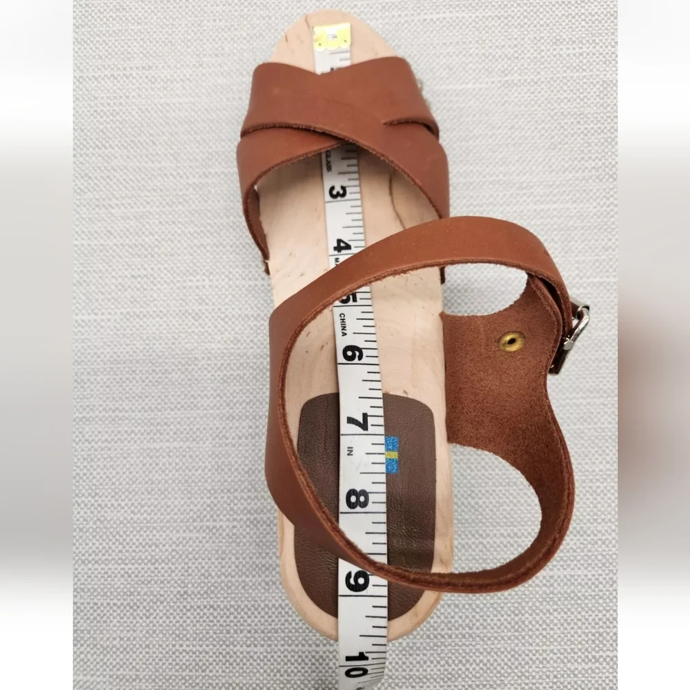 Mia Gertrude size 39 swedish clog sandals brown Luggage Leather Wood Boho